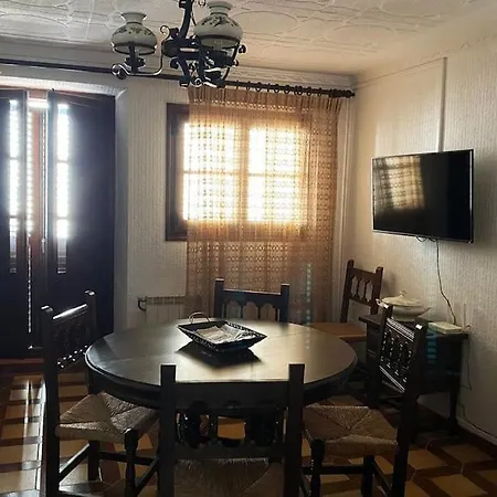 Prázdninový dům Ave Fenix *