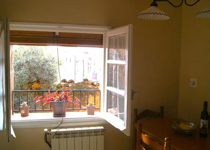 Ave Fenix Semesterbostad